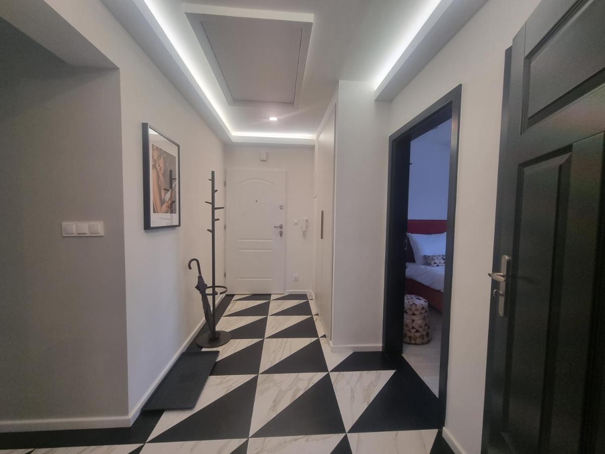 Arboretum Apartments Kornik Bagian luar foto